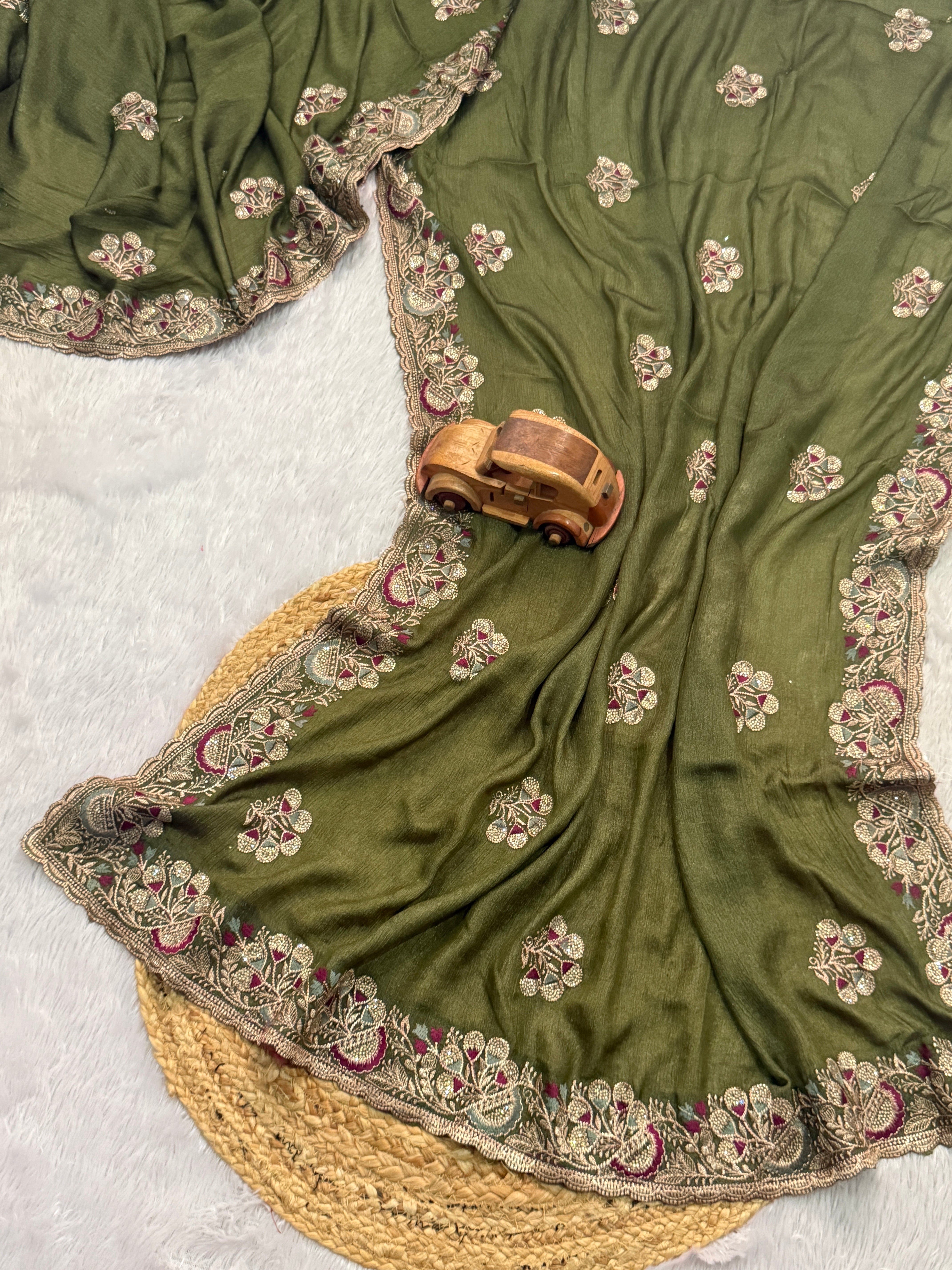 mehndi sarees